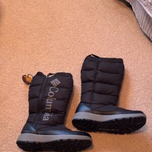 Columbia Black Omni-Heat Boots